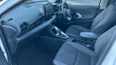 Toyota Yaris 1.5 Hybrid Design 5dr CVT Hybrid Hatchback